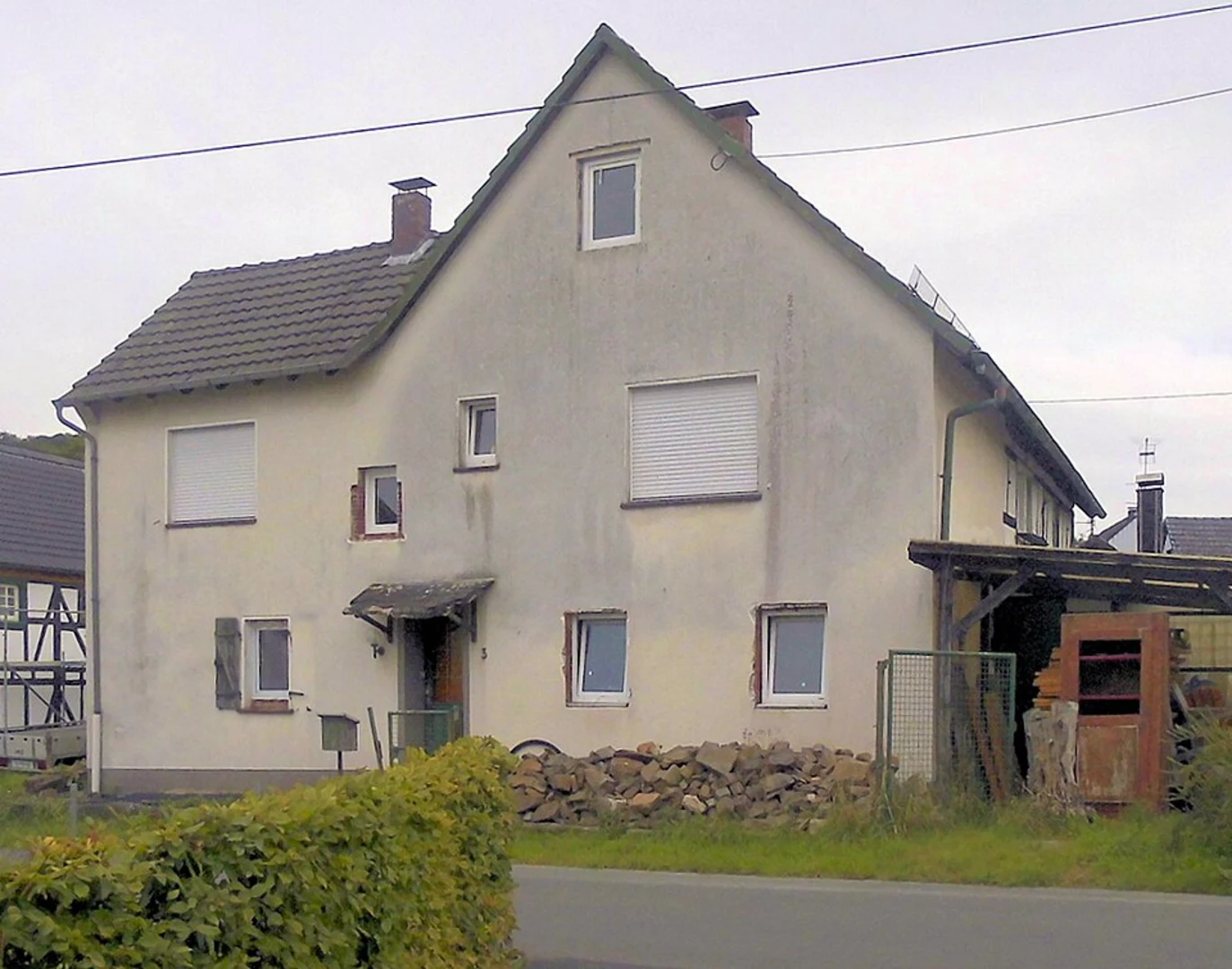An image depicting the trail Eichholzweg Loop and its surrounding area.