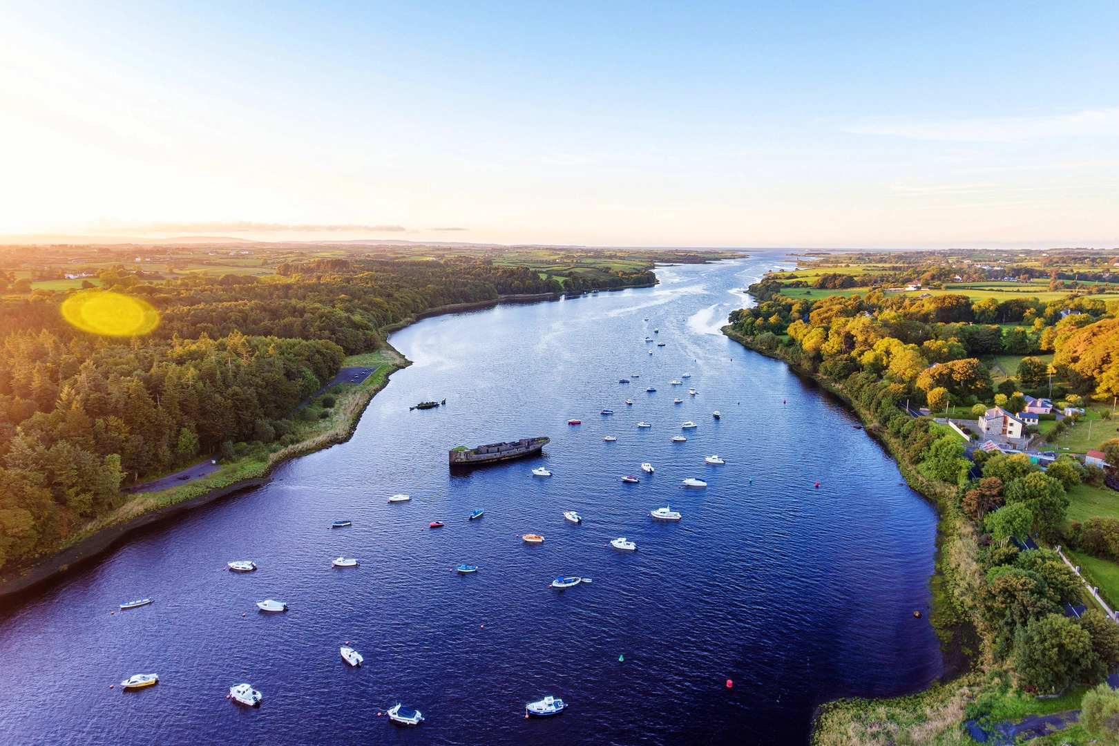 An image depicting the trail Rooska Loop and its surrounding area.