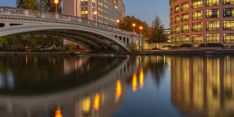 An image depicting the trail Thames Pilgrim Way and its surrounding area.
