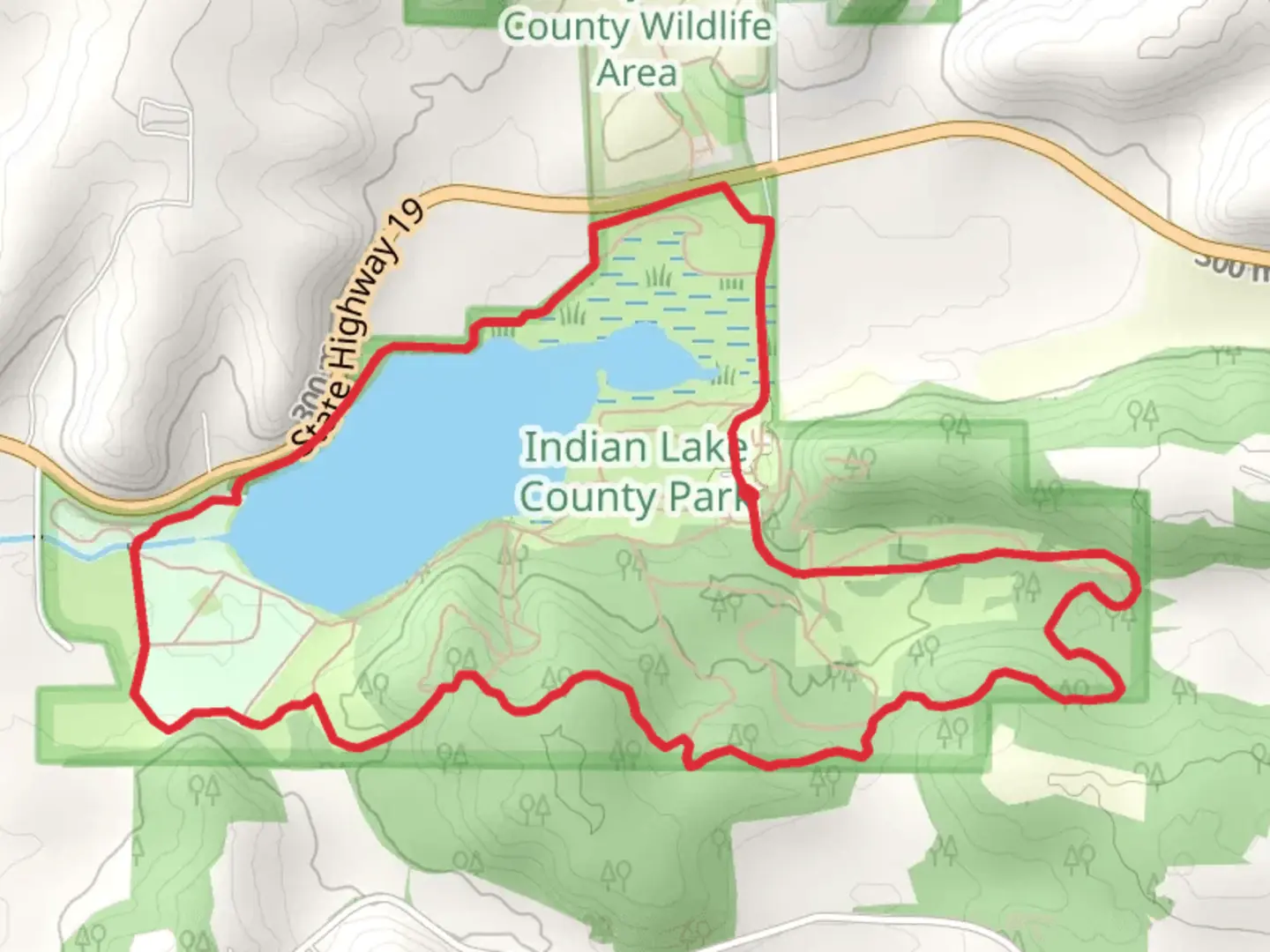 An image depicting the trail Indian Lake via Indian Trail Loop and its surrounding area.