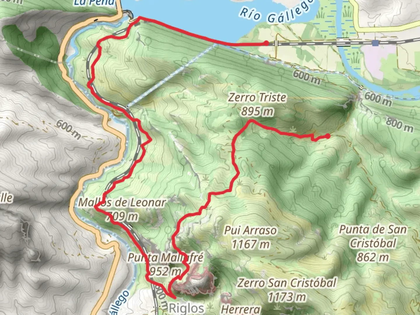 An image depicting the trail Pardine Escalete - GR 95 PR HU 98 and its surrounding area.