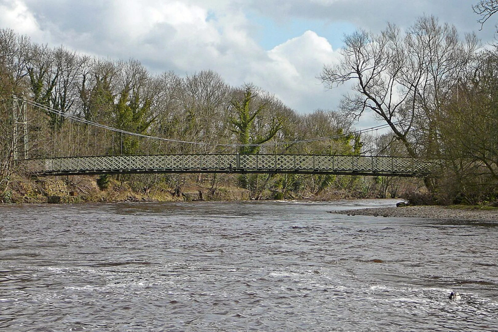 An image depicting the trail Ilkley to Burnsall via River Wharfe and its surrounding area.