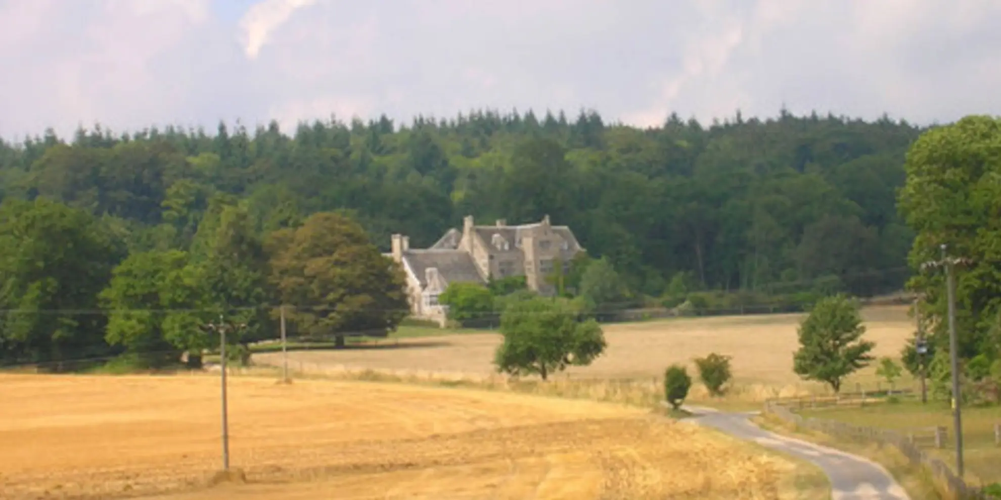 An image depicting the trail Walderton to Watergate Walk and its surrounding area.