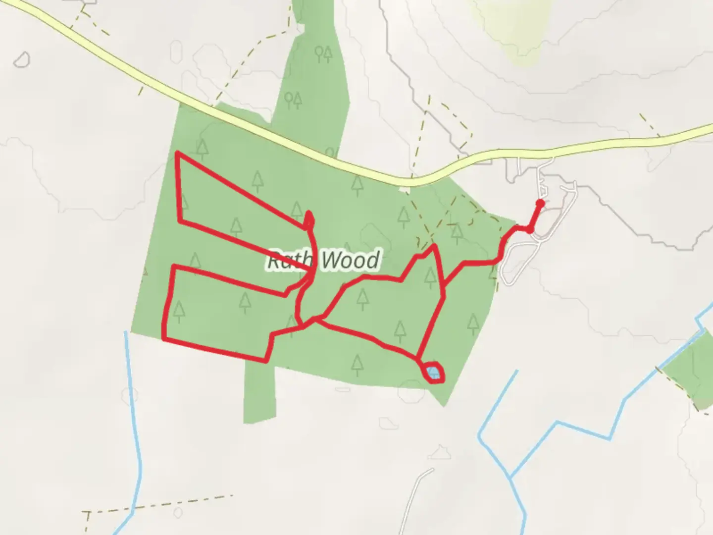 An image depicting the trail Rathwood Fox's Park Trail and its surrounding area.