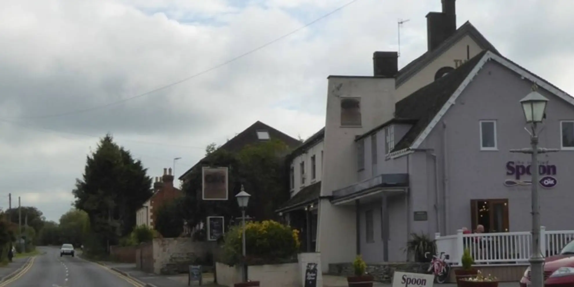 An image depicting the trail Upton Snodsbury Circular and its surrounding area.