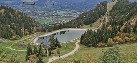 Lenggires to Tutzinger Hütte Walk via Speichersee Garland and Latschenkopf