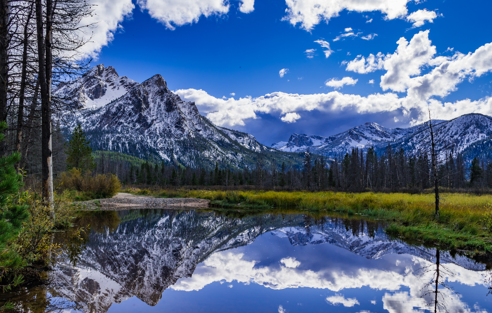 An image depicting the trail Soldier Lakes - Patrol Ridge Loop and its surrounding area.
