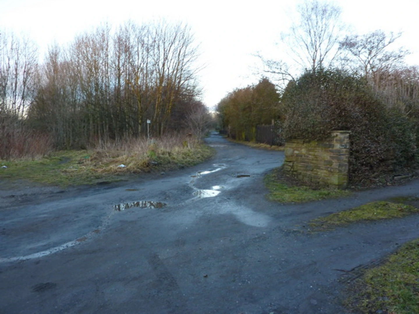 An image depicting the trail Oswaldtwistle Southern Loop via Jackhouse Nature Reserve and its surrounding area.