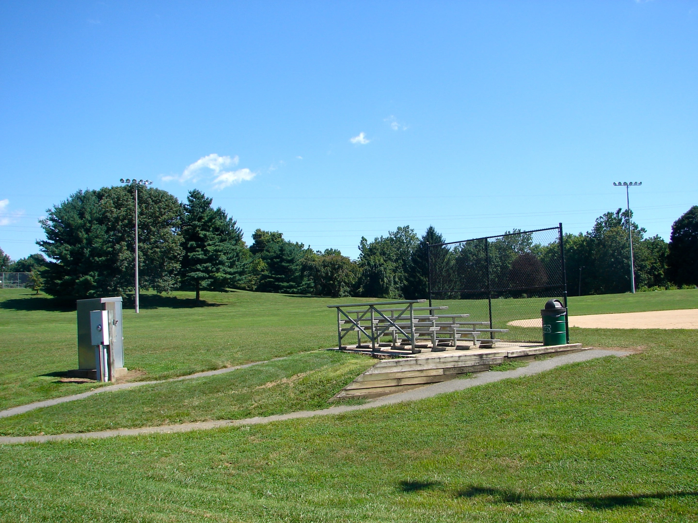 An image depicting the trail Mill Creek Loop via Conestoga Trail and its surrounding area.