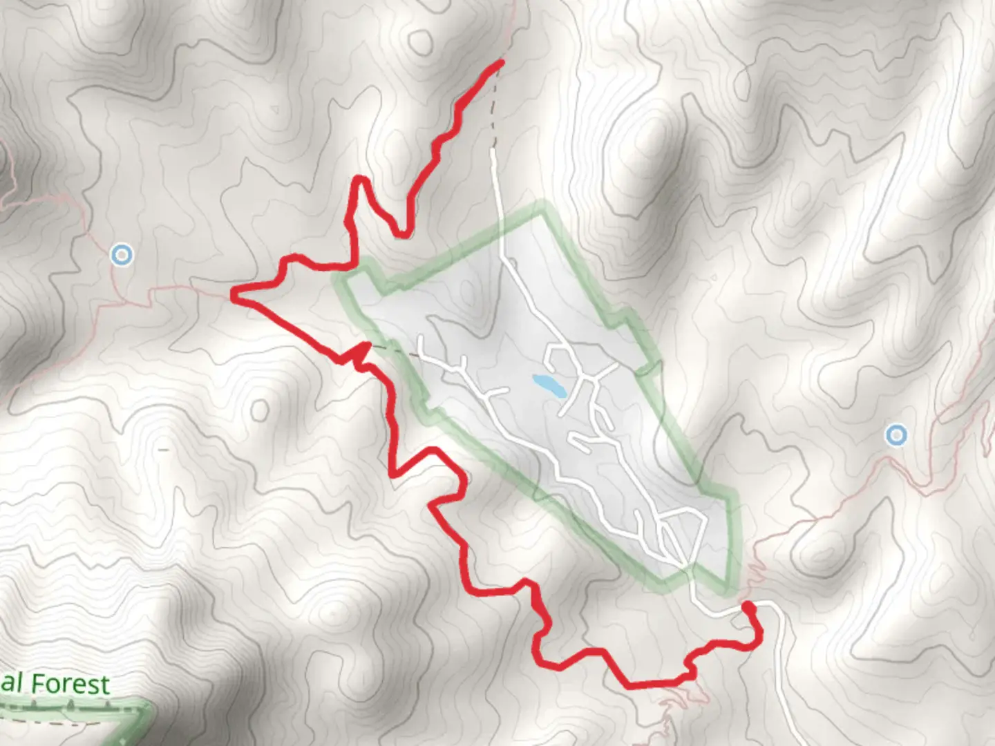 An image depicting the trail Geronimo Trail and its surrounding area.