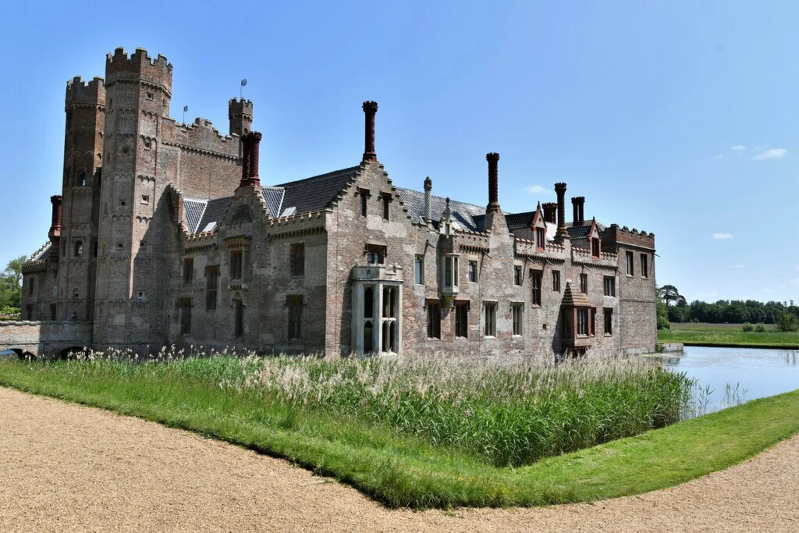 An image depicting the trail Oxburgh Hall and its surrounding area.