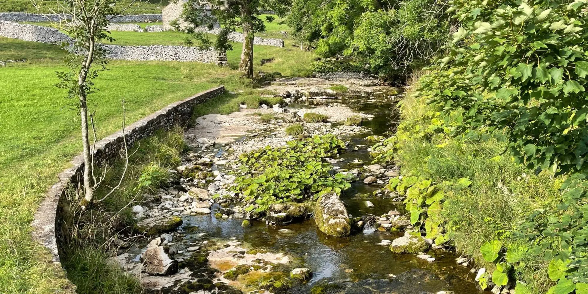 An image depicting the trail Yockenthwaite and Hubberholme from Buckden and its surrounding area.