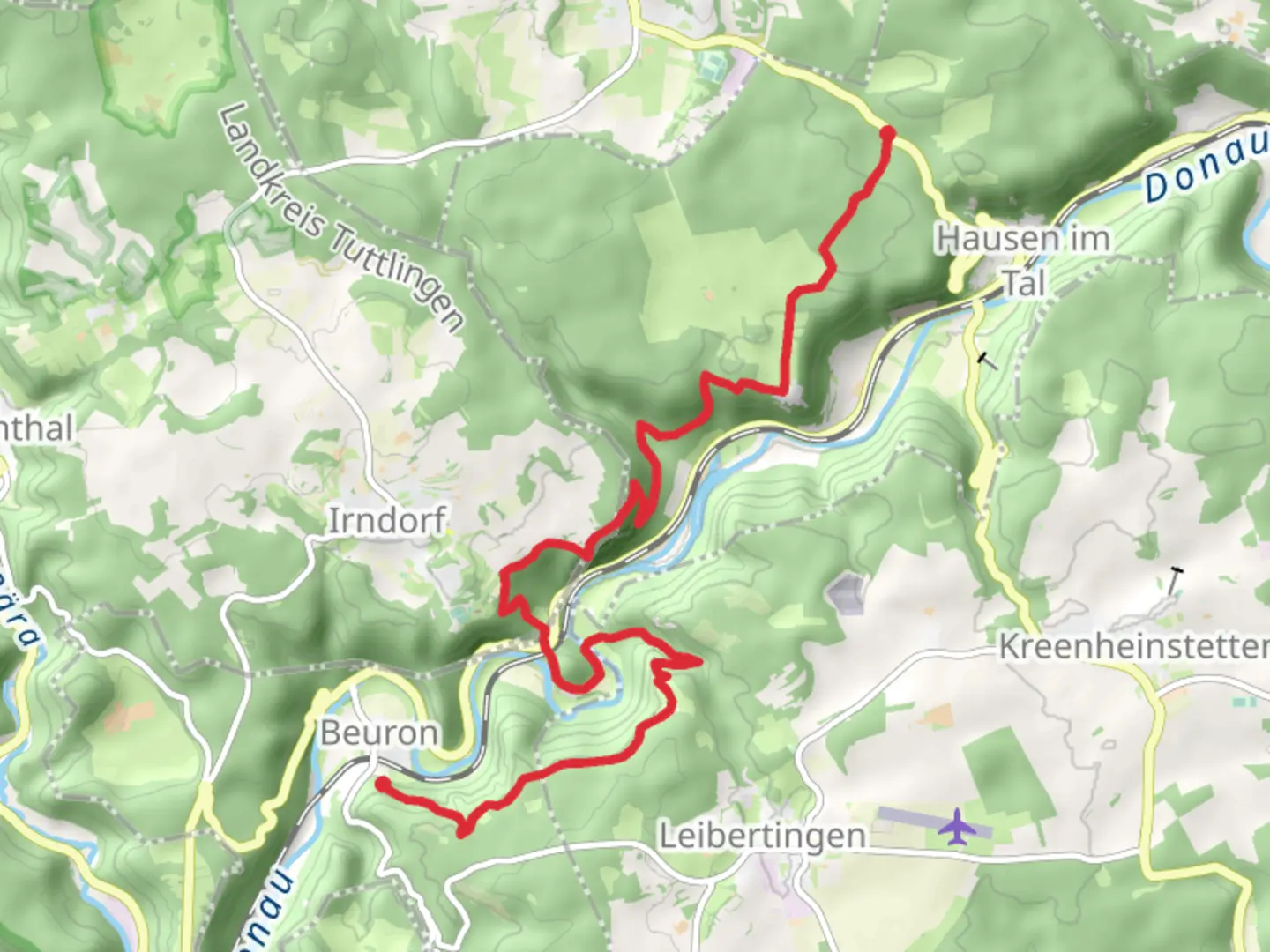 An image depicting the trail Beuron to Petersfelsen via Rundweg Irndorf and its surrounding area.