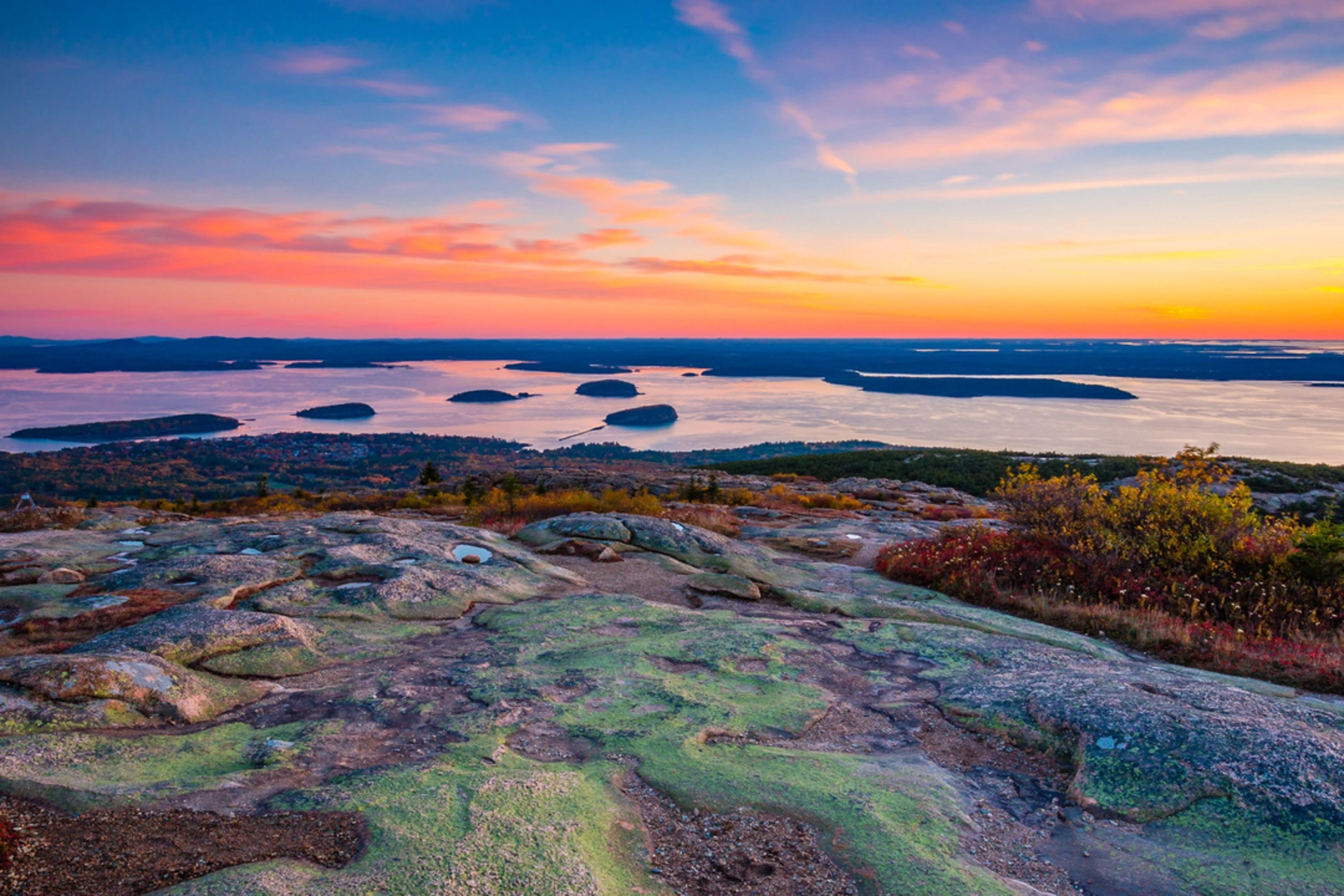 An image depicting the trail Dorr Mountain and Cadillac Mountain Loop via Canon Brook Trail and its surrounding area.