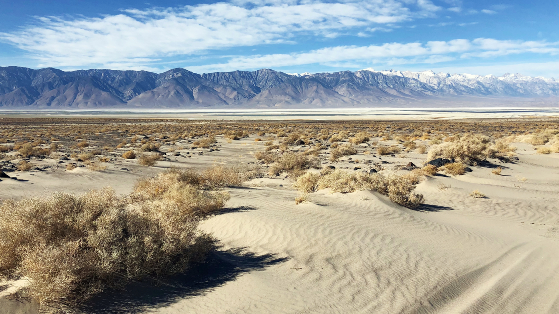 An image depicting the trail Wormhole Canyon Trail and its surrounding area.