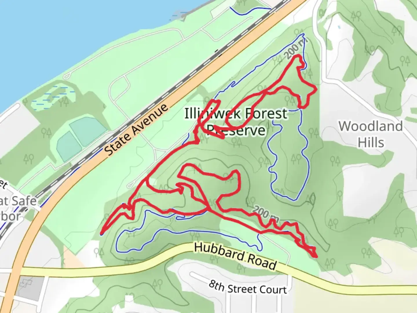 An image depicting the trail Illiniweck Park Preserve Loop and its surrounding area.