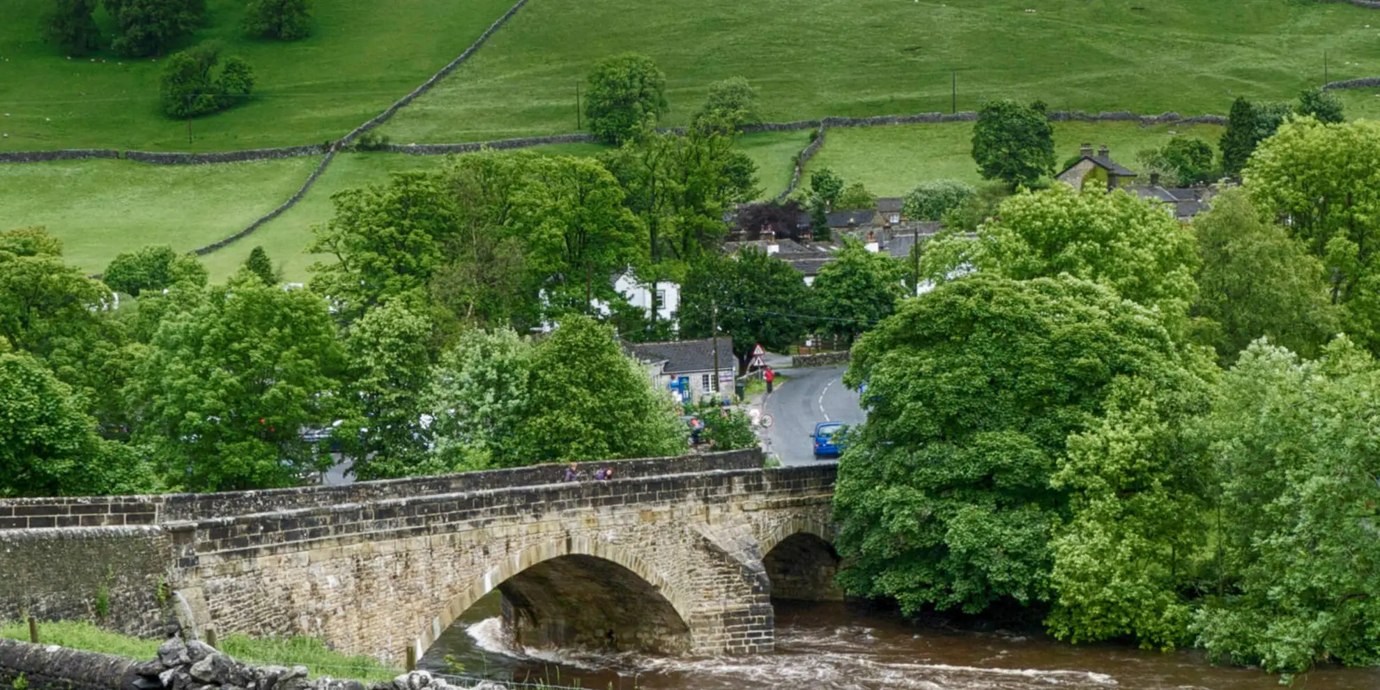 An image depicting the trail Kettlewell to Grassington Walk and its surrounding area.
