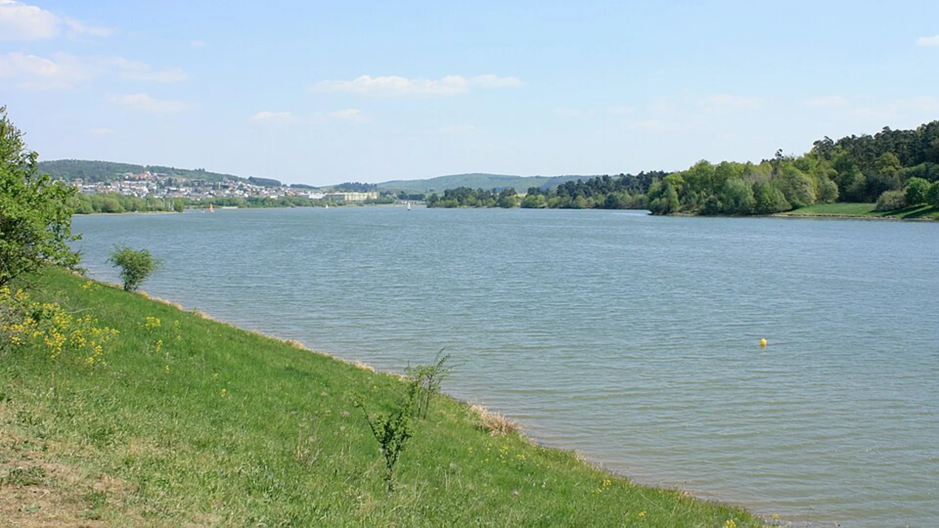 An image depicting the trail Aartalsee Loop and its surrounding area.