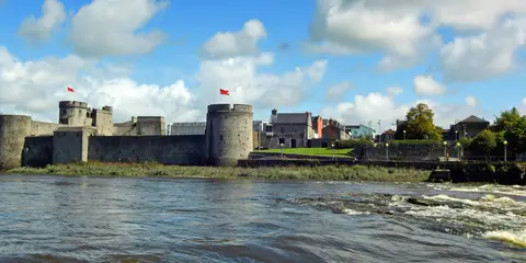 An image depicting the trail Battlebridge - Drumleague Lock Loop and its surrounding area.