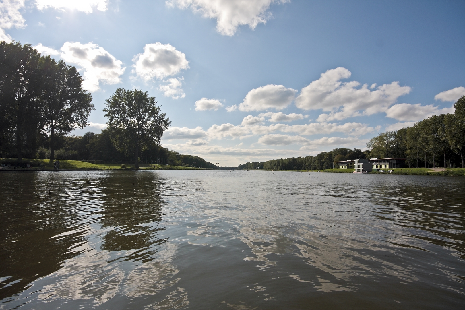 An image depicting the trail Bosbaan and Openluchttheater Loop and its surrounding area.