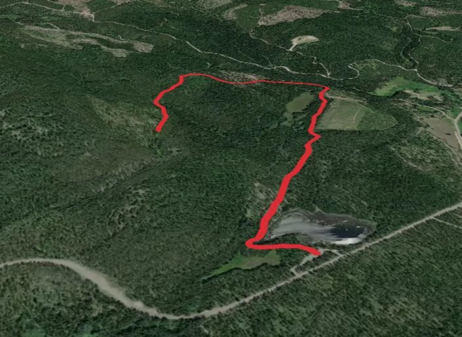 An image depicting the trail Frater Lake Trail and its surrounding area.