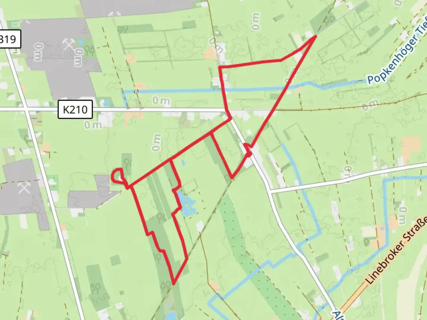 An image depicting the trail Harlinghauser Weg and its surrounding area.
