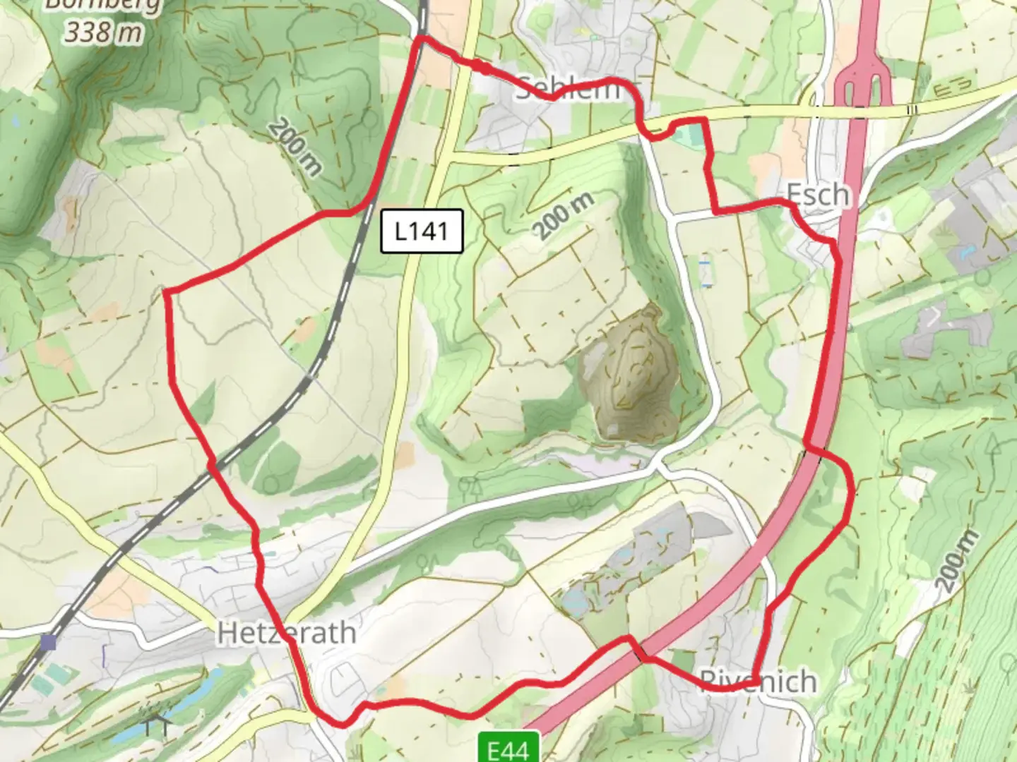 An image depicting the trail Mühlenweg and its surrounding area.