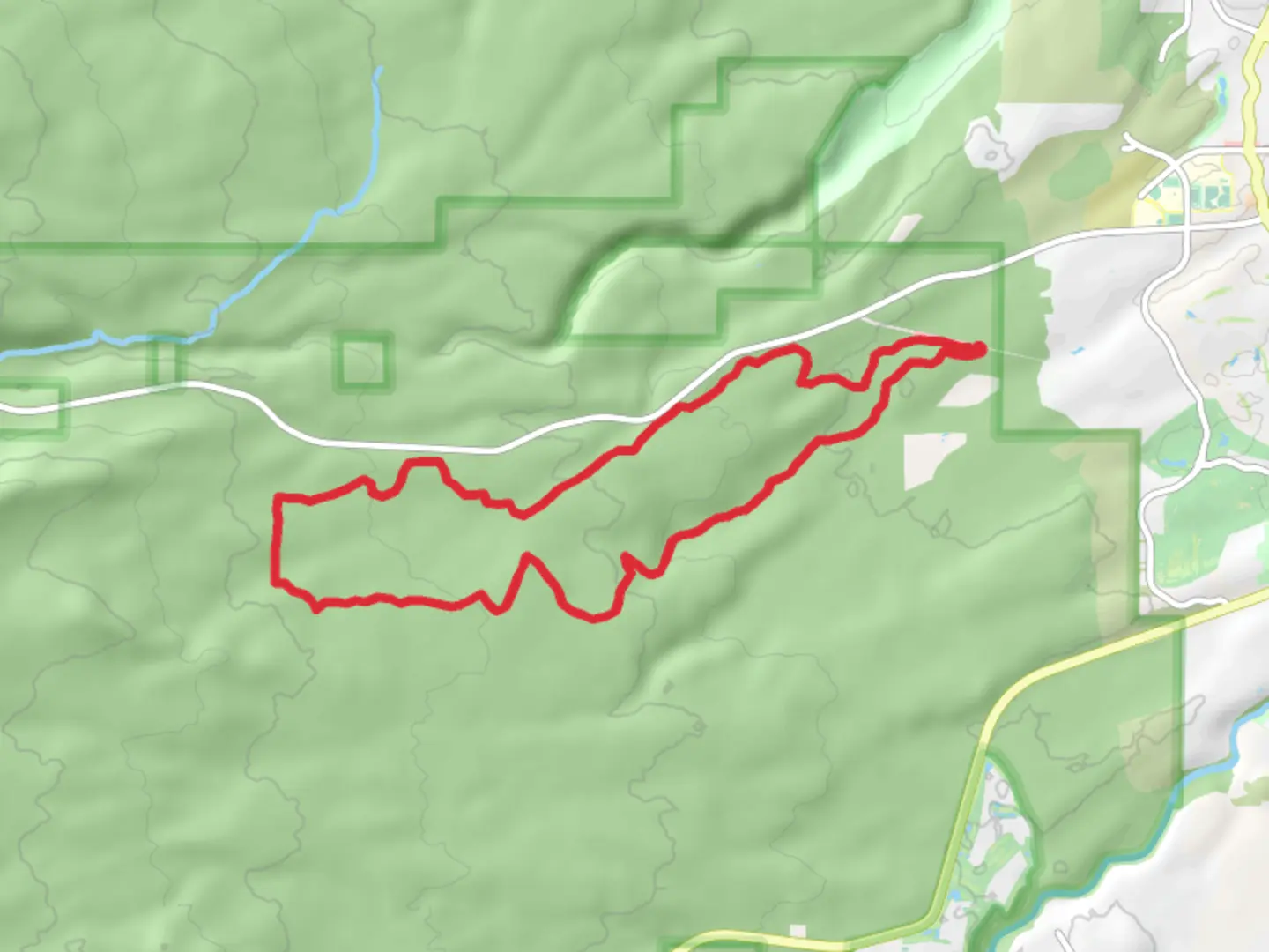 An image depicting the trail Ben's Trail, Phil's Trail and Kent's Trail Loop and its surrounding area.