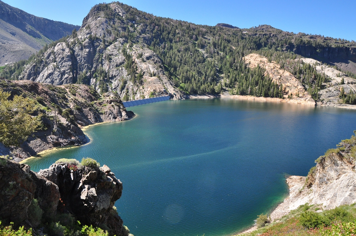Gem Lake, Agnew Lake via Rush Creek Trail