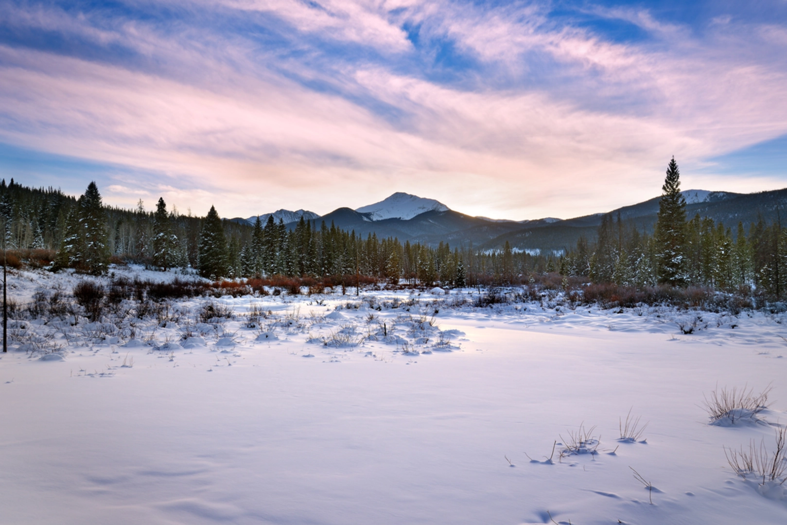 An image depicting the trail Kinney Creek Trail and its surrounding area.