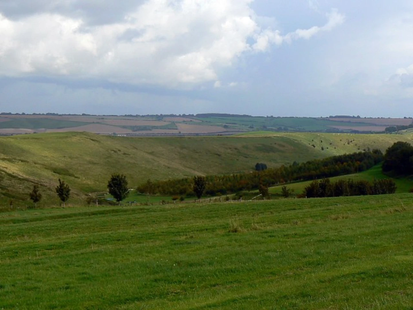 An image depicting the trail Smeathe's Ridge Loop and its surrounding area.