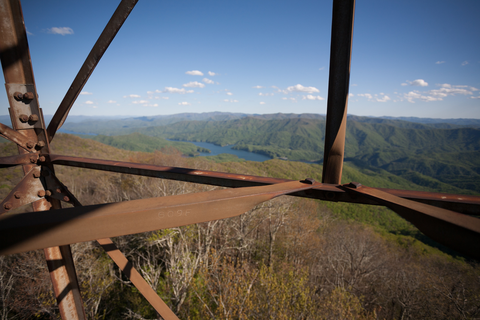 An image depicting the trail Bone Valley via Hazel Creek Trail and its surrounding area.