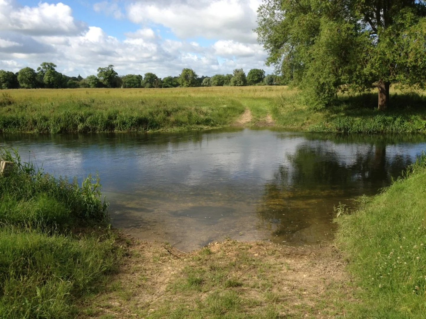 An image depicting the trail Castor Mills via Nene Valley Railway and Alwalton Nene Footpath and its surrounding area.