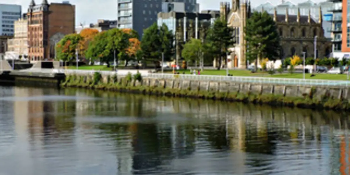 Glasgow City Centre and the Green