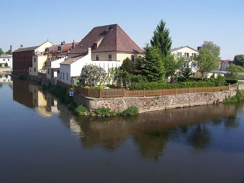 An image depicting the trail Muldental Wanderweg and its surrounding area.