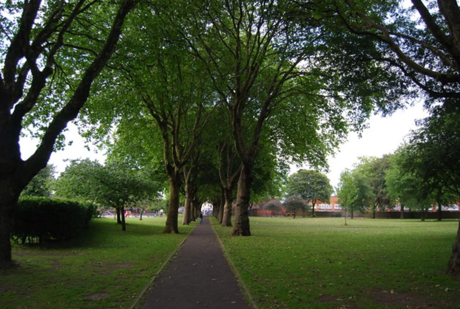 An image depicting the trail Summerfield Park and Harborne Nature Reserve via Harborne Walkway and its surrounding area.