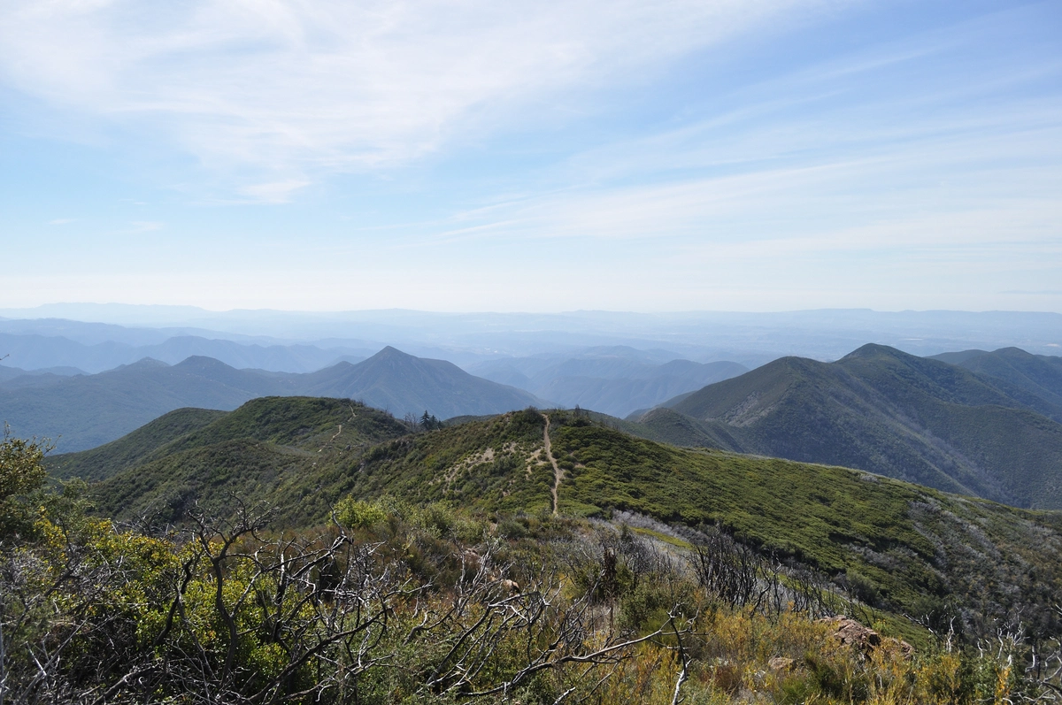 Los Pinos Peak via Bell Ridge