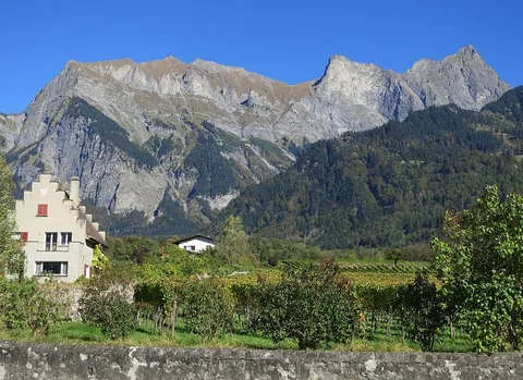 Maienfeld Loop Trail