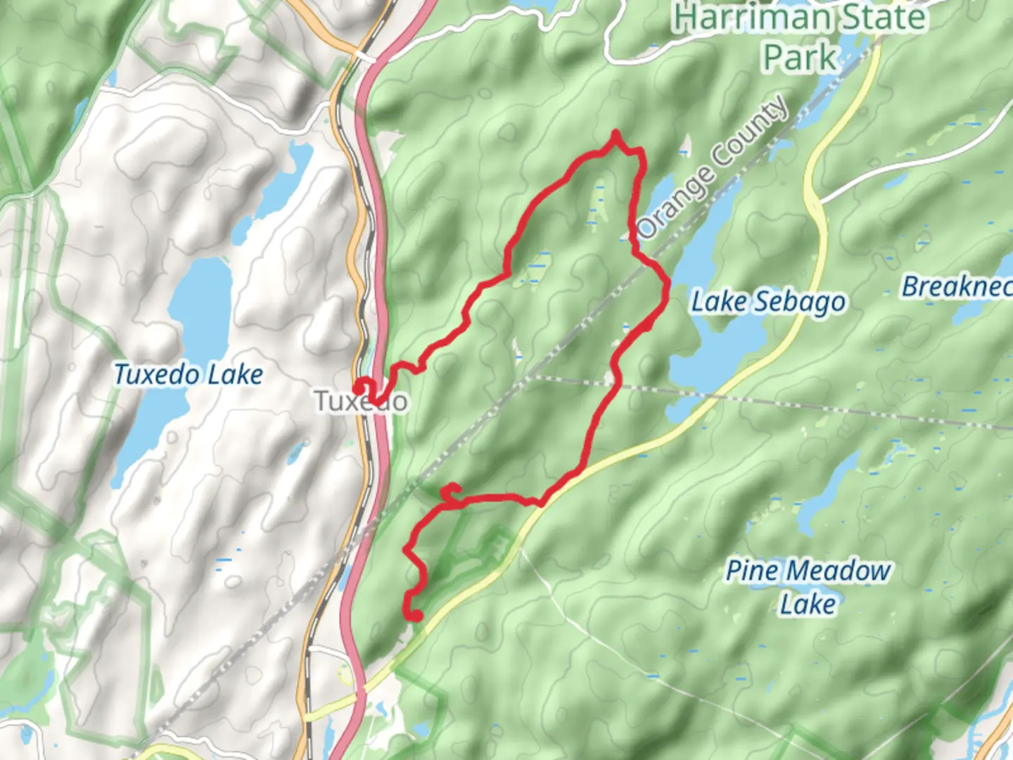 An image depicting the trail Smith Rock and Parker Cabin Mountain Trail and its surrounding area.