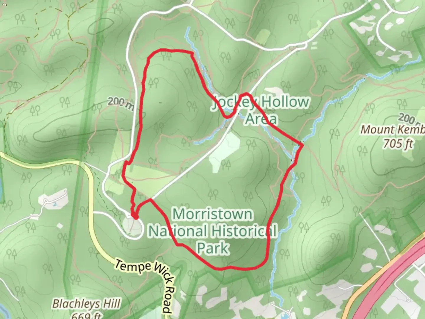 An image depicting the trail Grand Loop Trail, Blue Trail and Aqueduct Trail and its surrounding area.