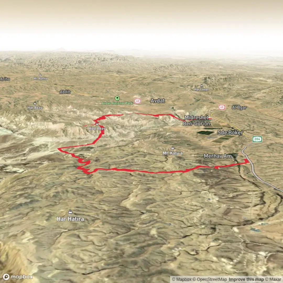 An image depicting the trail סובב שדה בוקר and its surrounding area.