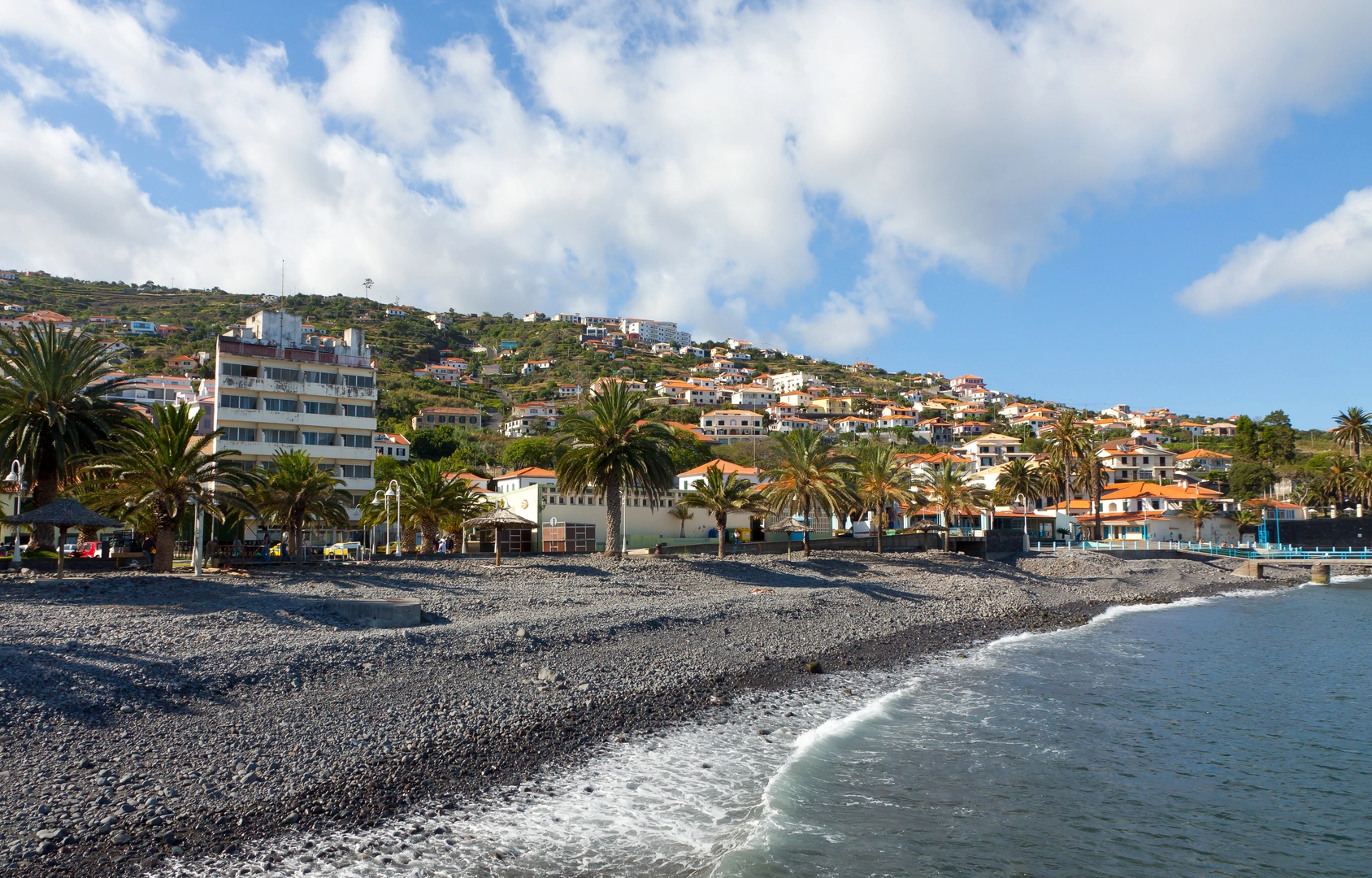An image depicting the trail Rota Circula De Madeira and its surrounding area.