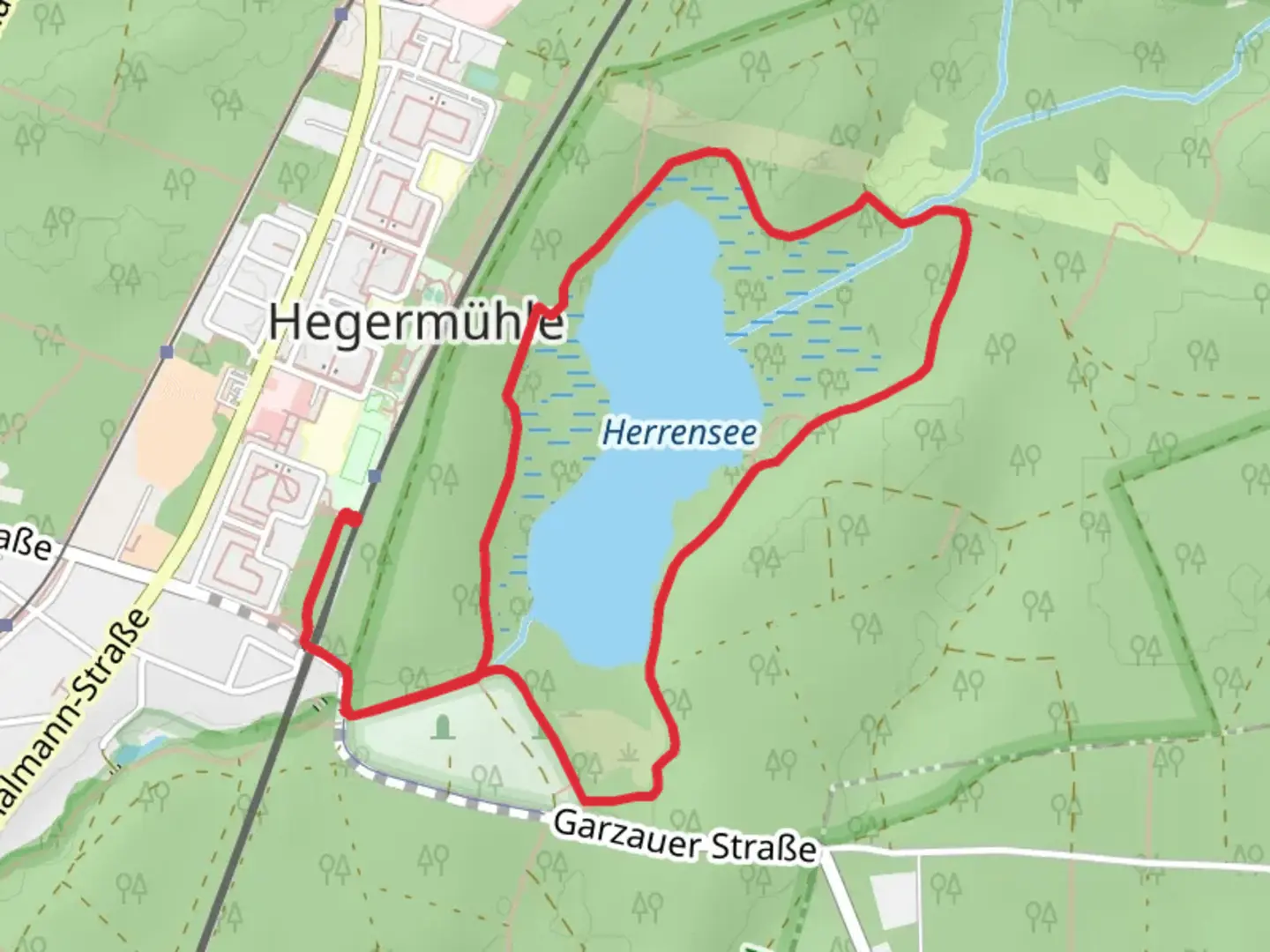 An image depicting the trail Herrensee Loop via Herrensee Wanderung and its surrounding area.