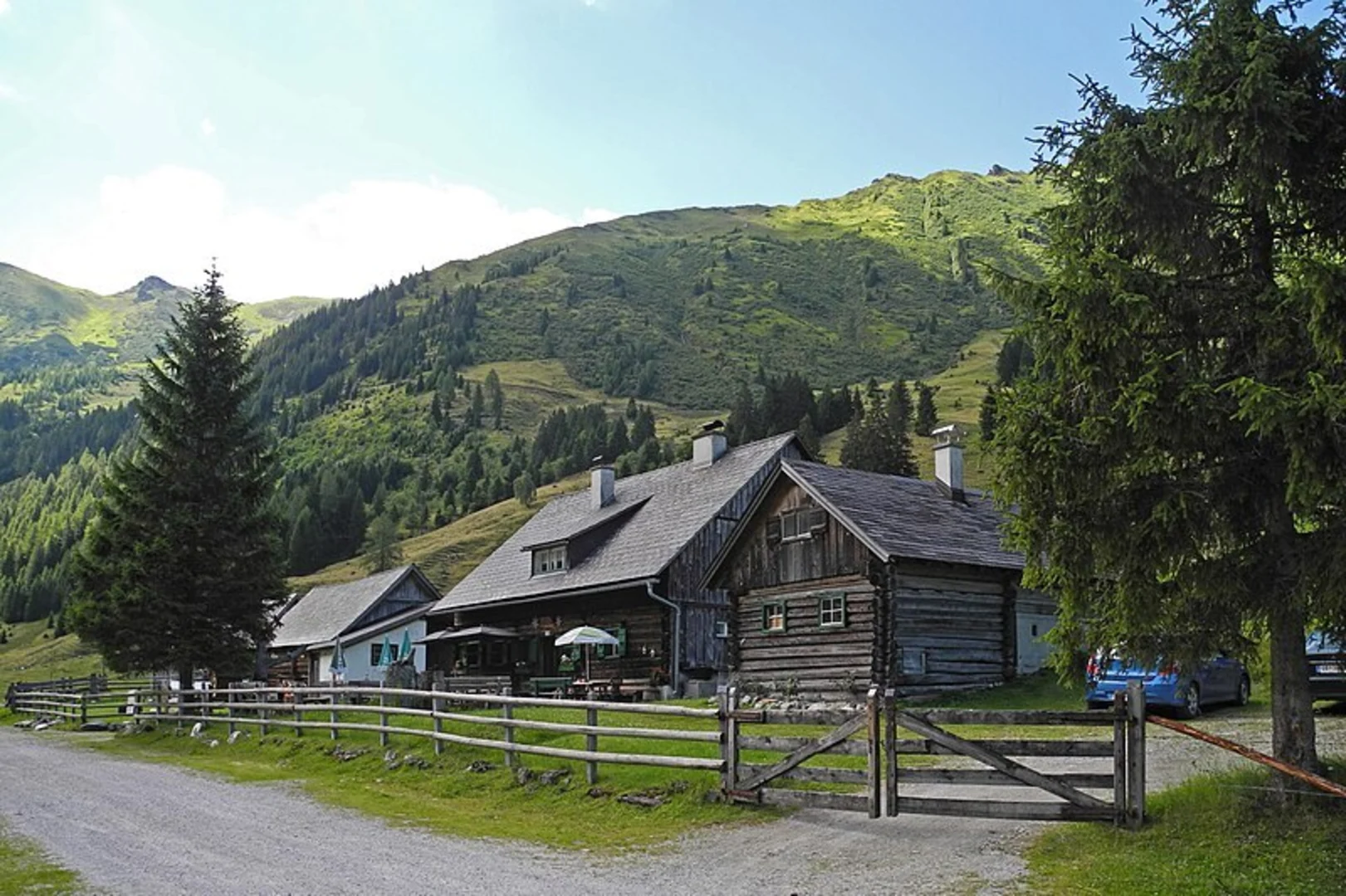 An image depicting the trail From the Satteltal Valley through Goldlacken and its surrounding area.