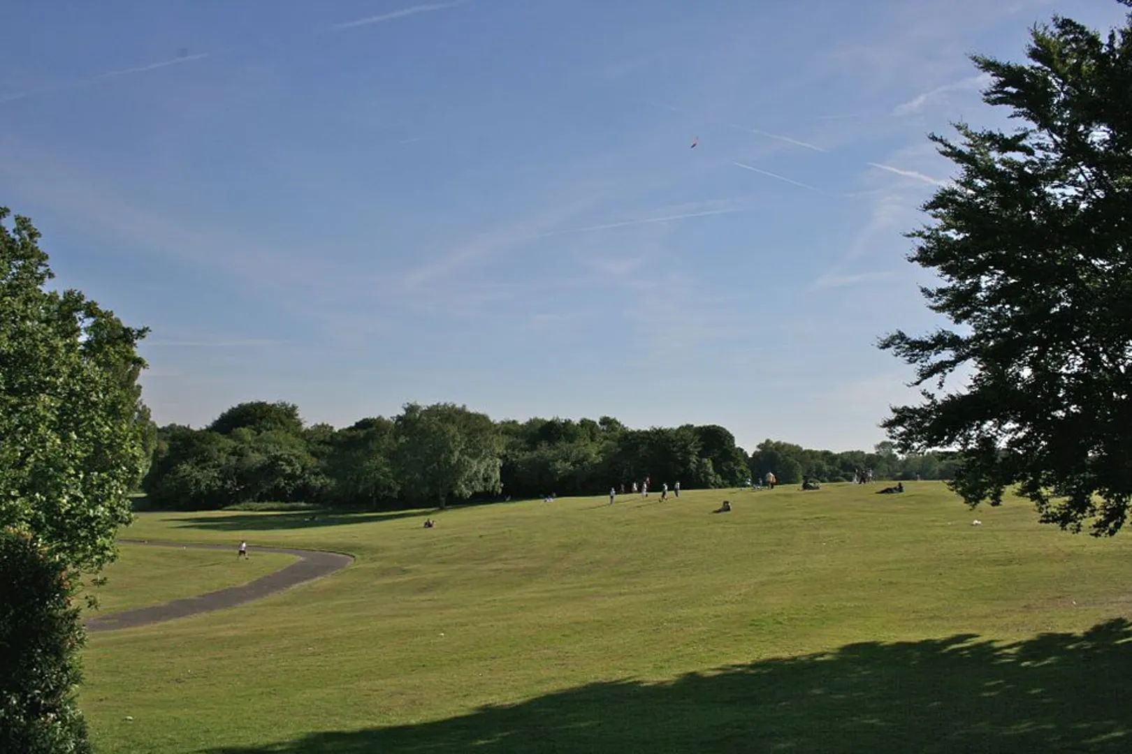 An image depicting the trail Heaton Park to Walkden Walk and its surrounding area.