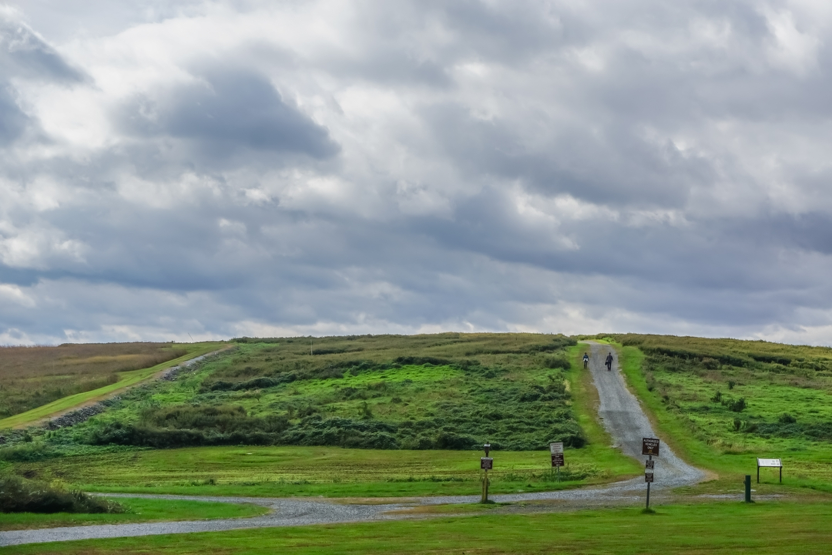 An image depicting the trail Croton Point and Tellers Point Loop and its surrounding area.