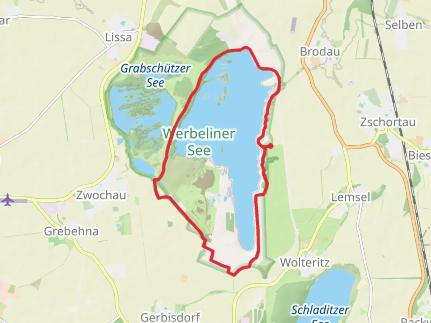 An image depicting the trail Werbeliner See Loop and its surrounding area.