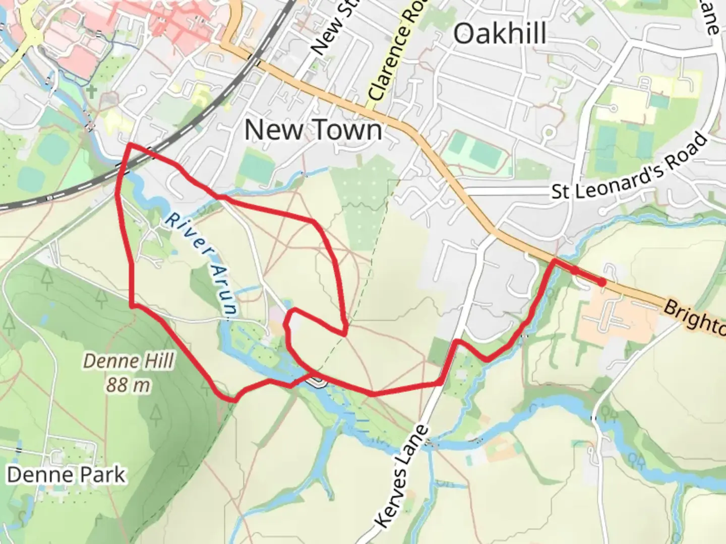 An image depicting the trail Riverside Walk and River Arun and its surrounding area.