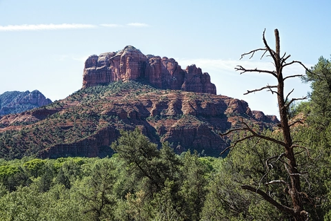 An image depicting the trail Table Top Trail and its surrounding area.