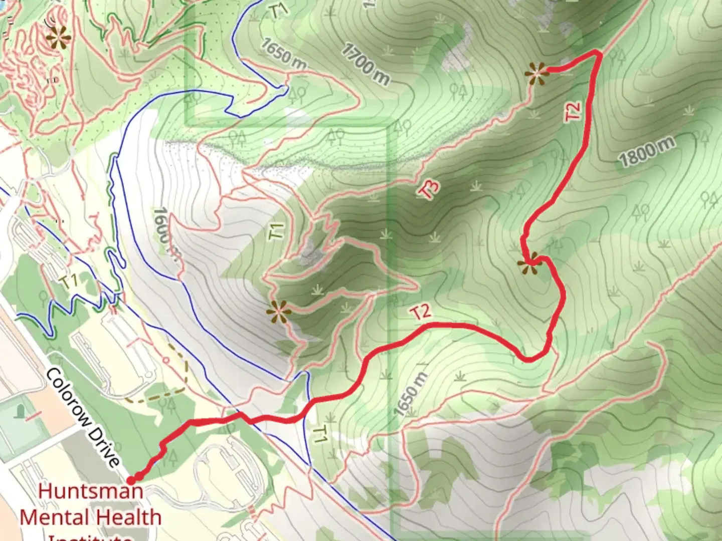 An image depicting the trail Living Room Trail and its surrounding area.